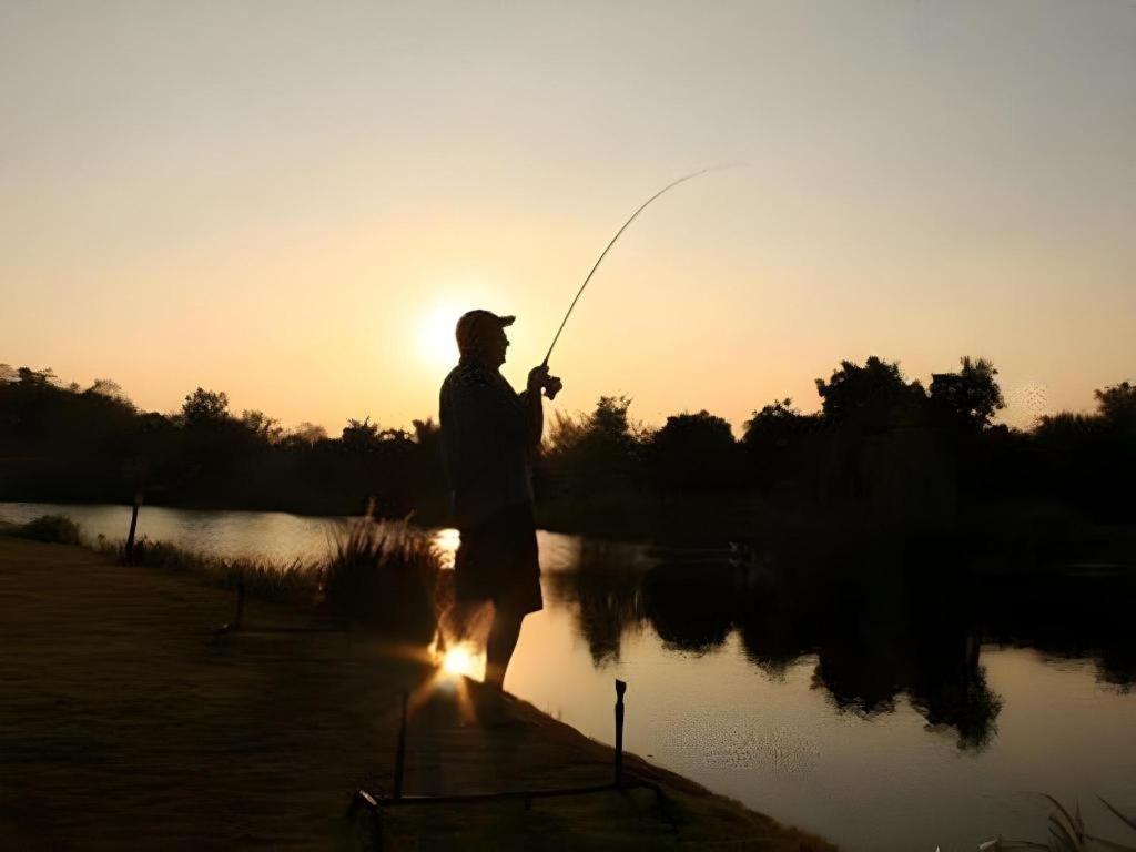 Greenfield Valley Fishing Resort Hua Hin Exterior photo