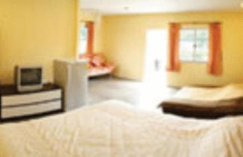 Greenfield Valley Fishing Resort Hua Hin Room photo